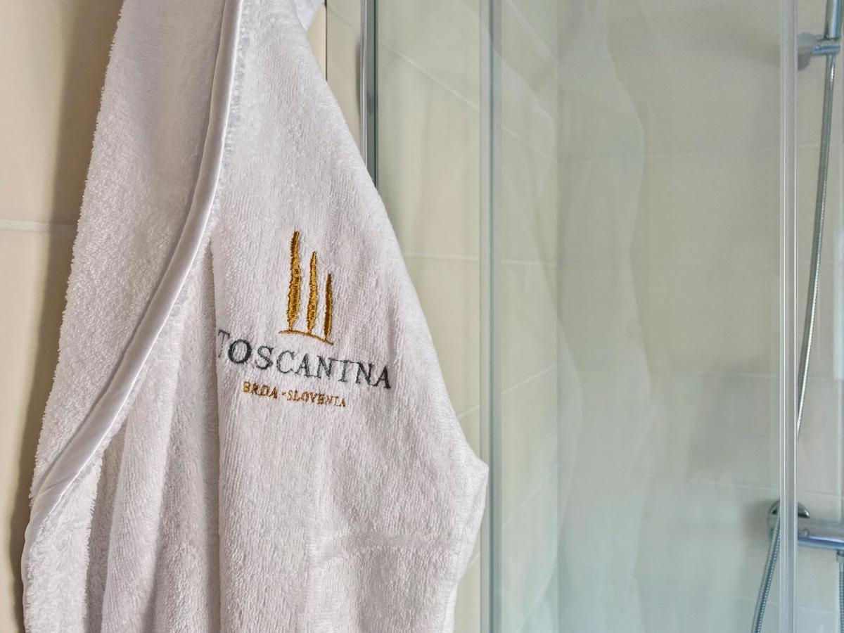 Toscanina Garni Hotel 도브로보 외부 사진